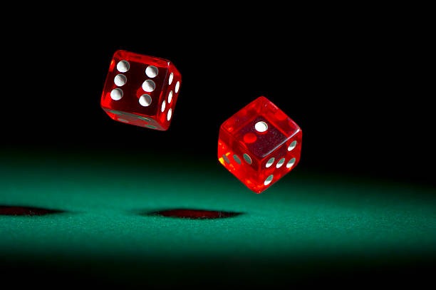 Asian Handicap betting interface on lingtoto platform showing game information and match updates